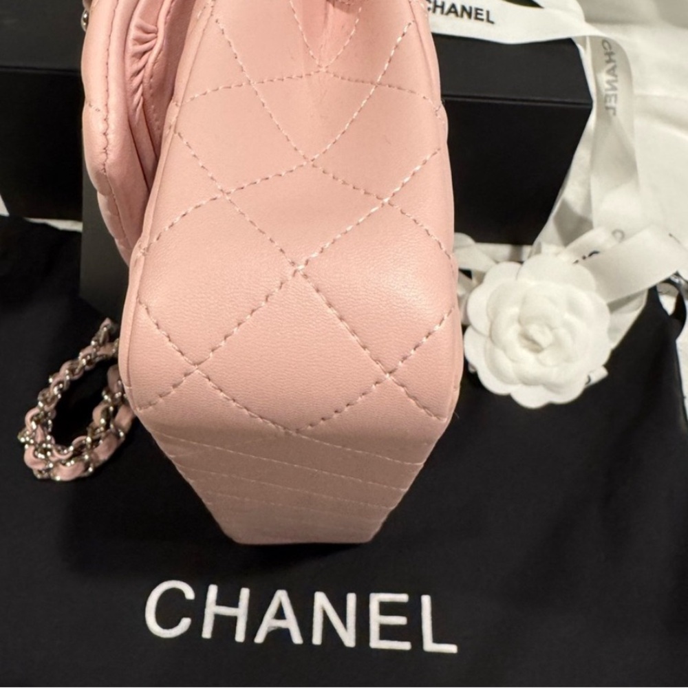 Pink Quilted Women Bag - Picture 8 of 10